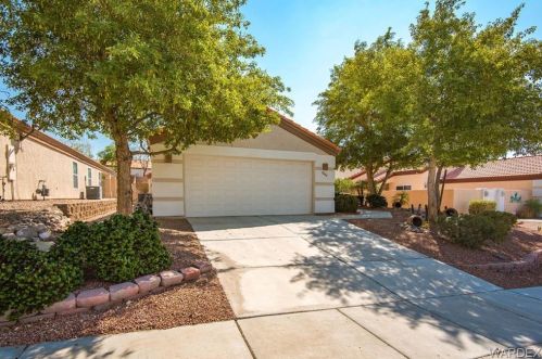 3088 Siena Dr, Bullhead City AZ  86442-8454 exterior