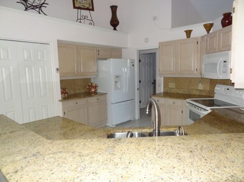 8738 Poe Dr, Port Richey, FL 34667-8514