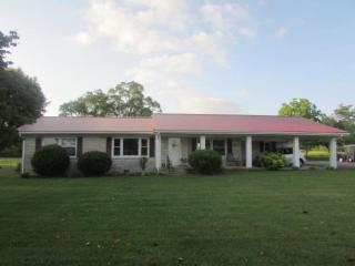 734 Weakley Creek Rd, Lawrenceburg, TN 38464-6014