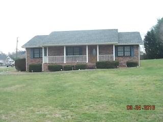 104 Budd St, Madisonville, TN 37354-5835