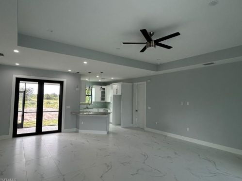 4182 22nd Ave, Naples FL  34120-8957 exterior