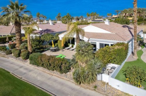 79475 Mandarina, La Quinta CA  92253-8539 exterior