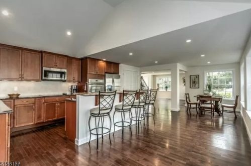 816 Broad St, Westfield NJ  07090-2020 exterior