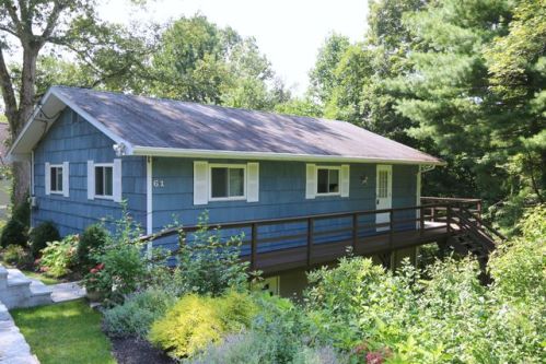 61 High Ln, Mahopac, NY 10541-2415