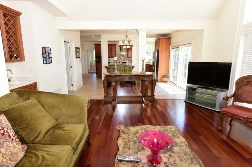 112 Fox Chase Ct, Swedesboro NJ  08085-3043 exterior