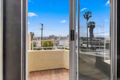 3535 Columbia St, San Diego CA 92103-4752 exterior