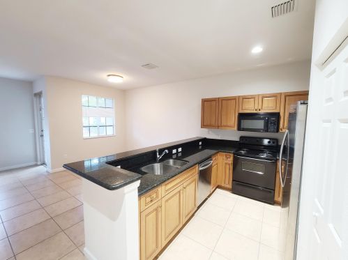 1308 Lucaya Dr, West Palm Beach, FL 33404-6451
