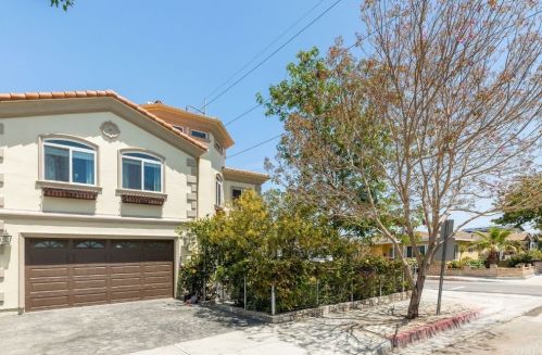 4501 171st St, Lawndale, CA 90260-3405