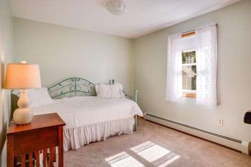 58 Long Pond Rd, Danville NH  03819-3126 exterior