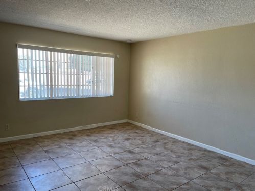 4205 Monitor St, Bakersfield, CA 93307-4741