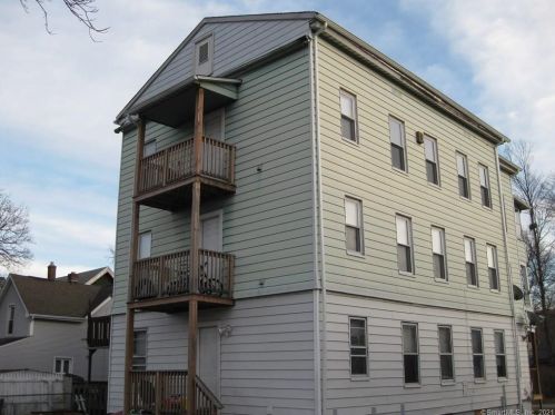 40 Orchard St, Bristol, CT 06010-6251