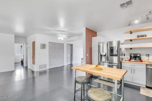 1901 22nd St, Phoenix AZ  85006-2446 exterior