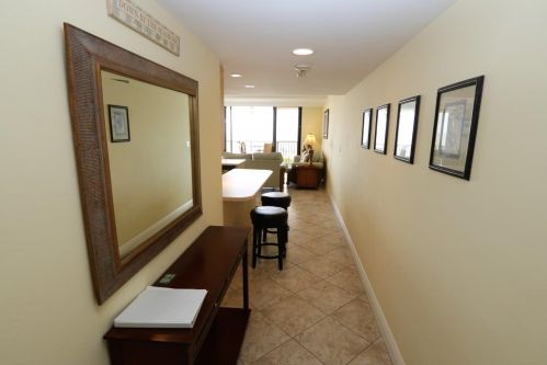 890 Collier Blvd, Marco Island, FL 34145-6127