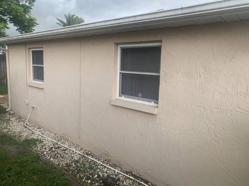 6300 Sutherland Ave, New Port Richey, FL 34653-1042