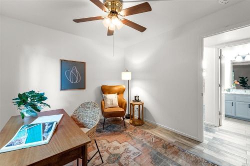 208 Bald Eagle Dr, Vacaville CA  95688-1054 exterior