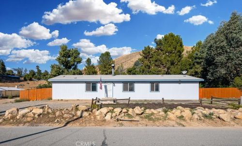 28185 Lindell Rd, Lake Elsinore CA  92532-7348 exterior