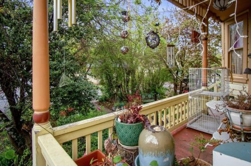 214 Depot St, Grass Valley CA  95945-6827 exterior