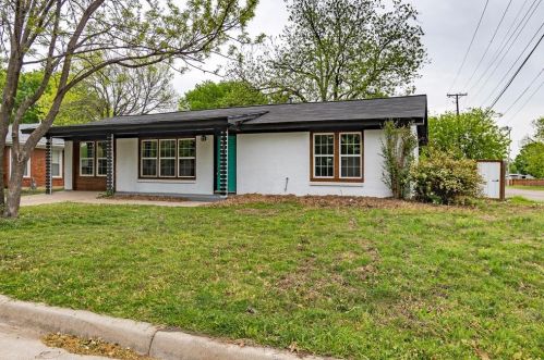 3200 Fairview St, Fort Worth, TX 76111-5308