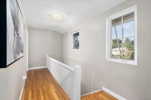 1151 Turquoise St, San Diego CA 92109-1247 exterior