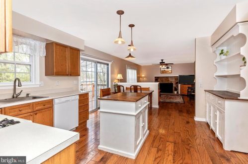 309 Williams Cir, Collegeville PA  19473-2344 exterior