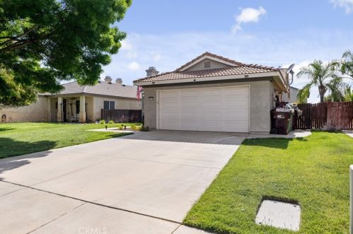 1637 Quail Summit Dr, Beaumont, CA 92223-6814