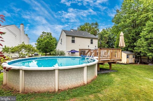 17 Lion Ct, Limerick PA  19468-1339 exterior