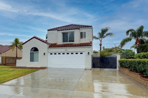 3553 Fillmore St, Riverside, CA 92503-5164
