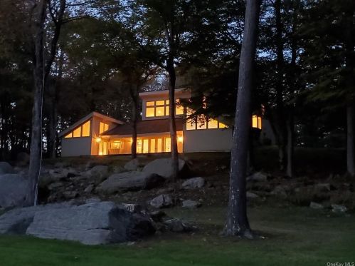20 Aden Rd, Liberty, NY 12754-2506