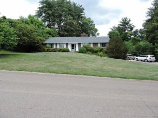 7133 Cheshire Dr, Knoxville, TN 37919-5905
