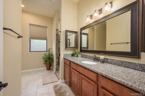 3003 Camino Del Rio, Bullhead City AZ  86442-7885 exterior