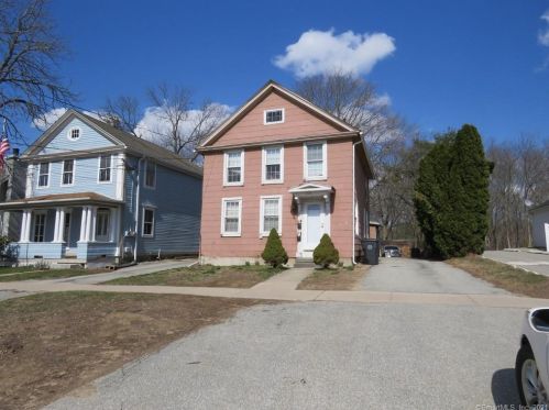 207 Main St, Colchester CT  06415-1405 exterior