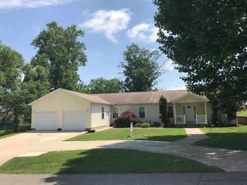 392 Pleasant Dr, Lucasville OH  45648-8513 exterior