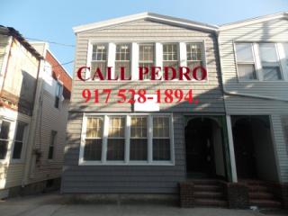 4 Cypress Ct, Brooklyn, NY 11208-1599