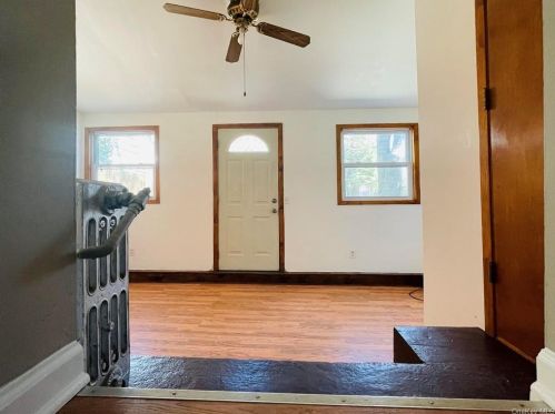 327 6th Ave, Mount Vernon NY  10550-4113 exterior