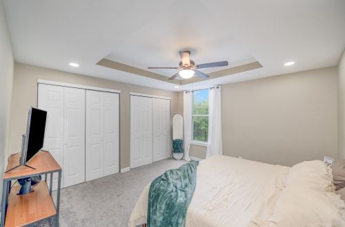 906 Greenup St, Covington KY  41011-3212 exterior