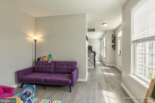 21 Trotting Way, Charles Town WV  25414-3308 exterior