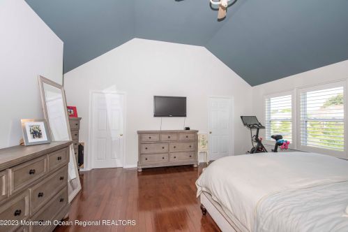 9 Maxim Ct, Jackson Twp NJ 08527-3893 exterior