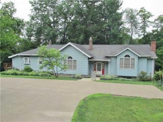 5506 Grubbs Rd, Gibsonia, PA 15044-9769