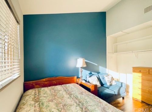 869 Coriander Dr, Torrance CA 90502-3020 exterior