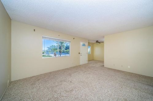 3866 San Pablo Ave, Oceanside CA  92057-7208 exterior