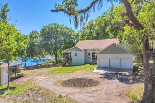 18200 Lake Gibson Ln, Umatilla FL  32784-7120 exterior