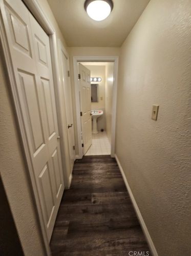 208 Avenue, Lancaster CA exterior