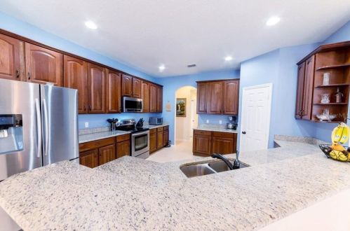 2549 Chapala Dr, Kissimmee FL 34746-3446 exterior