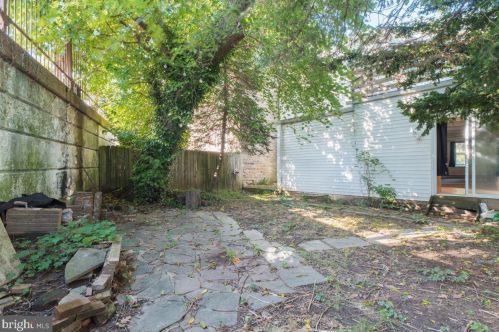 7648 Ardleigh St, Philadelphia PA 19118-3415 exterior