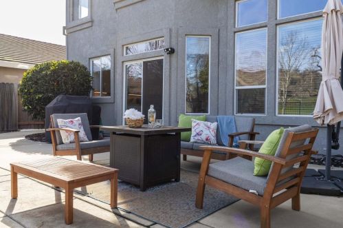 1180 Brae Ct, Folsom CA  95630-6110 exterior