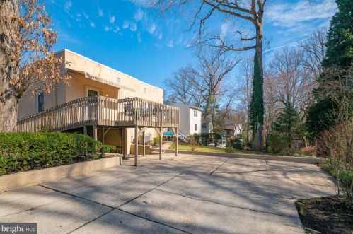 100 Park Blvd, Camden NJ  08103-2757 exterior