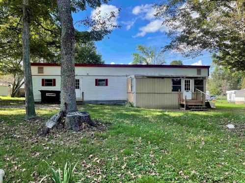6 Puckershire Ave, Unity, NH 03743-5921