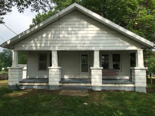 811 Collins St, Cato, IN 47598-8631