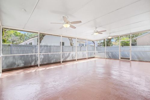 11728 12th St, Hollywood FL  33026-3841 exterior