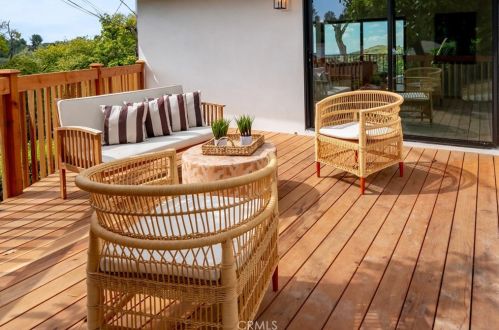 1450 Indiana Ave, South Pasadena CA  91030-4110 exterior